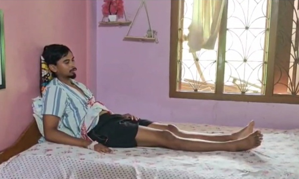টিংখাঙত দুই ভাতৃক দাৰে ঘপিয়াই হত্যাৰ চেষ্টা বিশ্বজিৎ ভূঞা নামৰ এজন যুৱকৰ
