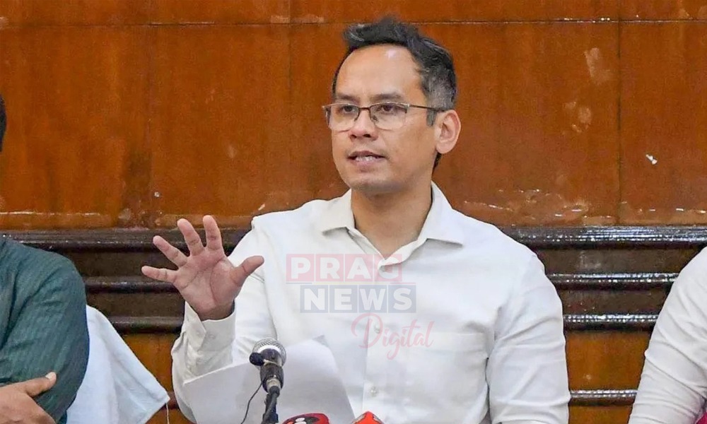 অবৈধ কয়লাৰ কোটি কোটি টকাৰ ব্যৱসায় চলি আছে অসমত
