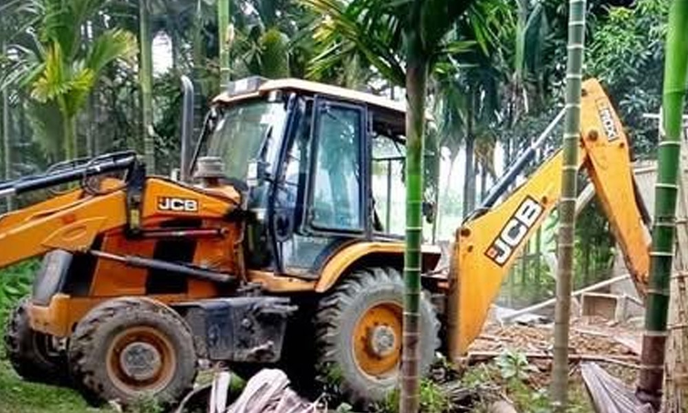 উচ্ছেদৰ পাছতে ৰজাপুখুৰী, গেলাজান নিজৰ বুলি দাবী নগাৰ