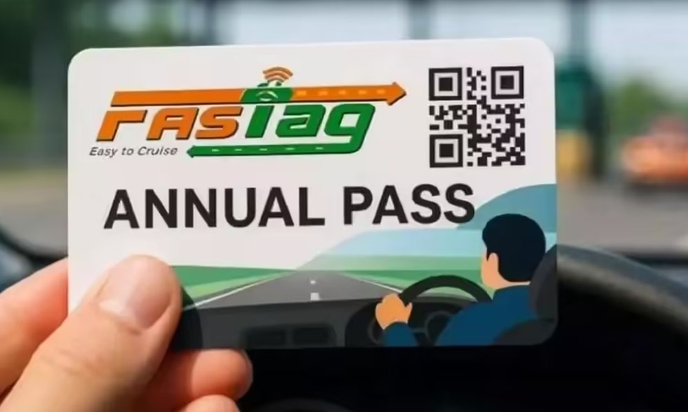 কাইলৈৰ পৰা কাৰ্যকৰী হ'ব ফাষ্টেগ বাৰ্ষিক পাছ ; এতিয়াৰ পৰা সহজে পৰিশোধ কৰিব পাৰিব টোল টেক্স