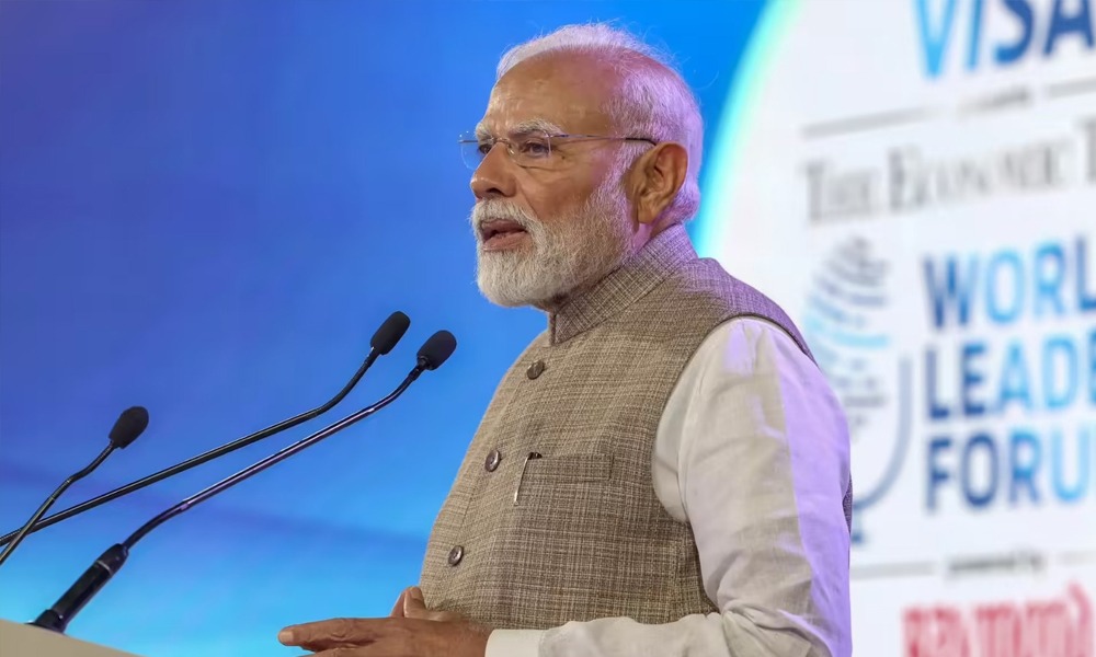 'বিশ্ব অর্থনীতিৰ প্ৰৱাহ সলনি কৰিব পৰা শক্তিৰ অধিকাৰী হৈছে ভাৰত', 'ইক 'নমিক টাইম'ৰ ৱৰ্ল্ড লীডাৰ্ছ ফ'ৰামত প্ৰধানমন্ত্ৰীৰ দাবী