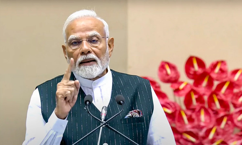 জানুৱাৰীত আকৌ আহিব প্রধানমন্ত্রী; মুকলি কৰিব গুৱাহাটী-উত্তৰ গুৱাহাটী দলং, স্থাপন কৰিব নামৰূপৰ নতুন সাৰ কাৰখানা, কাজিৰঙাৰ এলিভেটেড কৰিডৰৰ আধাৰশিলা