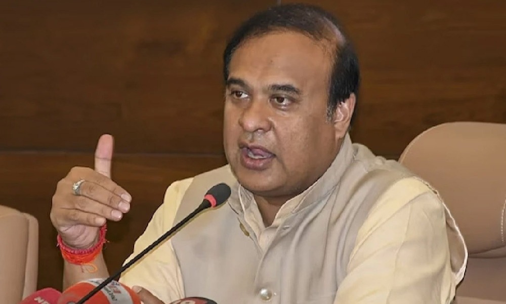 ১ নৱেম্বৰৰ পৰা দশম শ্ৰেণীৰ শিক্ষার্থীলৈ 'প্ৰেৰণা', মাহে ৩০০ টকাকৈ ছমাহ লাভ কৰিব ধন