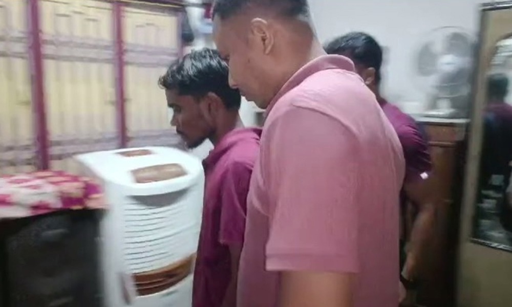 মানকাচৰৰ ইউকো বেংকত সংঘটিত হোৱা ডকাইতি কাণ্ডৰ লগত জড়িত তিনি অভিযুক্তক গ্ৰেপ্তাৰ