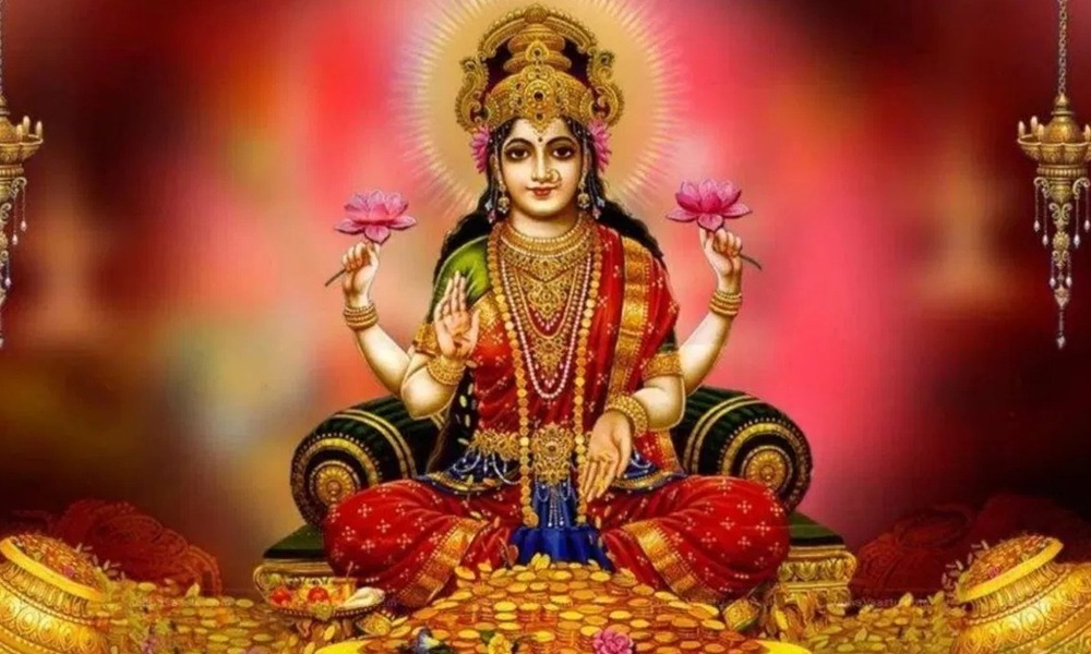 কাইলৈ লক্ষ্মী পূজা; কি কি কাম কৰিব নালাগে জানি লওক