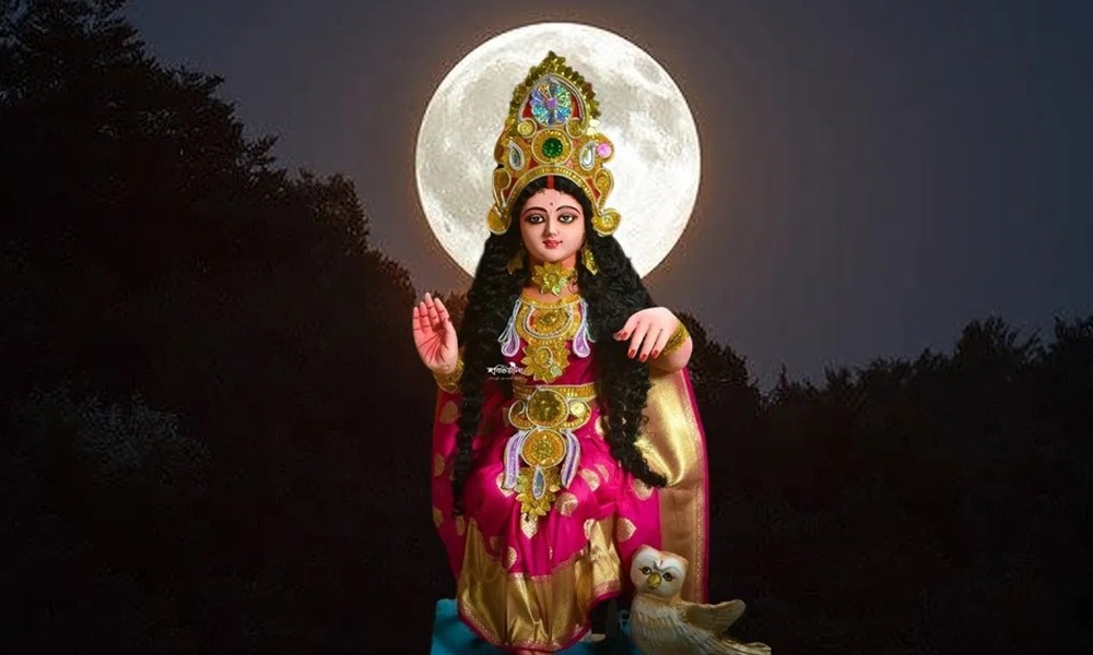 আজি ধনৰ অধিষ্ঠাত্ৰী দেৱী শ্ৰী শ্ৰী লক্ষ্মী পূজা