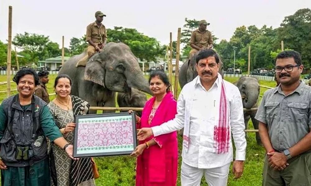 কাজিৰঙা ৰাষ্ট্ৰীয় উদ্যান দর্শন কৰাৰ পাছত দুয়োখন ৰাজ্যৰ মাজত বন্যপ্রাণী বিনিময়ত আগ্রহ মধ্য প্ৰদেশৰ মুখ্যমন্ত্ৰীৰ
