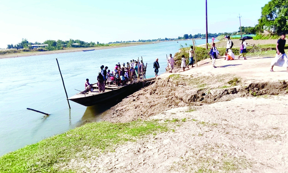 BREAKING NEWS চিত্ৰ