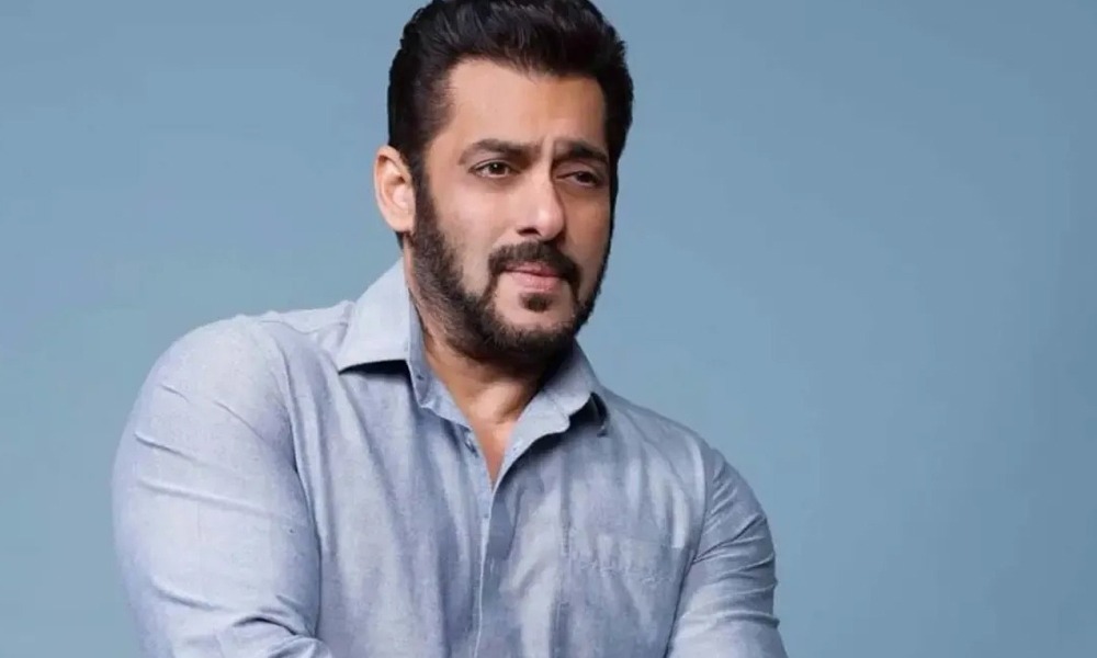 ছলমান খানক সন্ত্রাসবাদী ঘোষণা পাকিস্তানৰ! কি জগৰ লগালে ছলমানে?