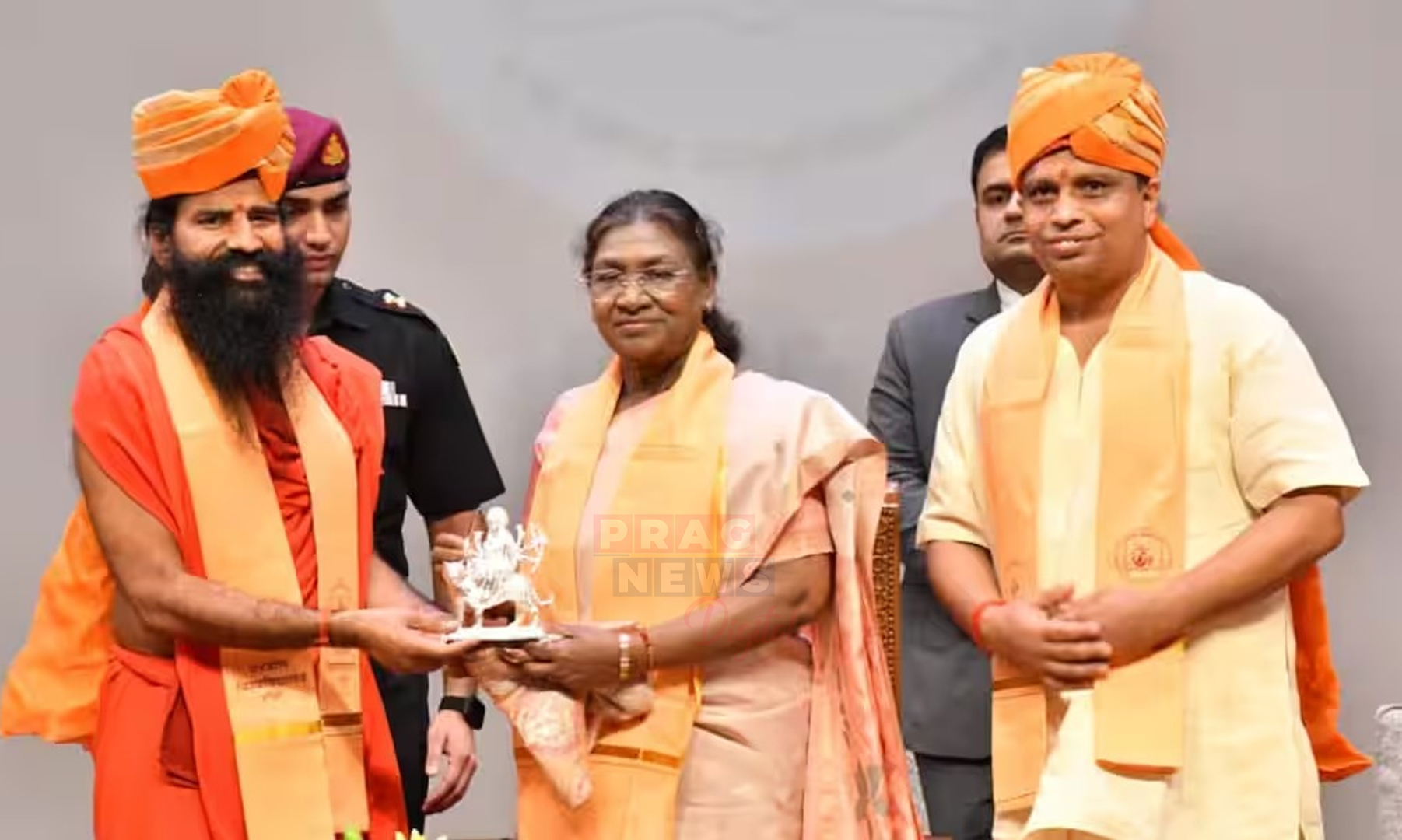 পতঞ্জলি বিশ্ববিদ্যালয় সমাৱৰ্তনঃ মুখ্য অতিথি ৰাষ্ট্ৰপতি দ্ৰৌপদী মুৰ্মু