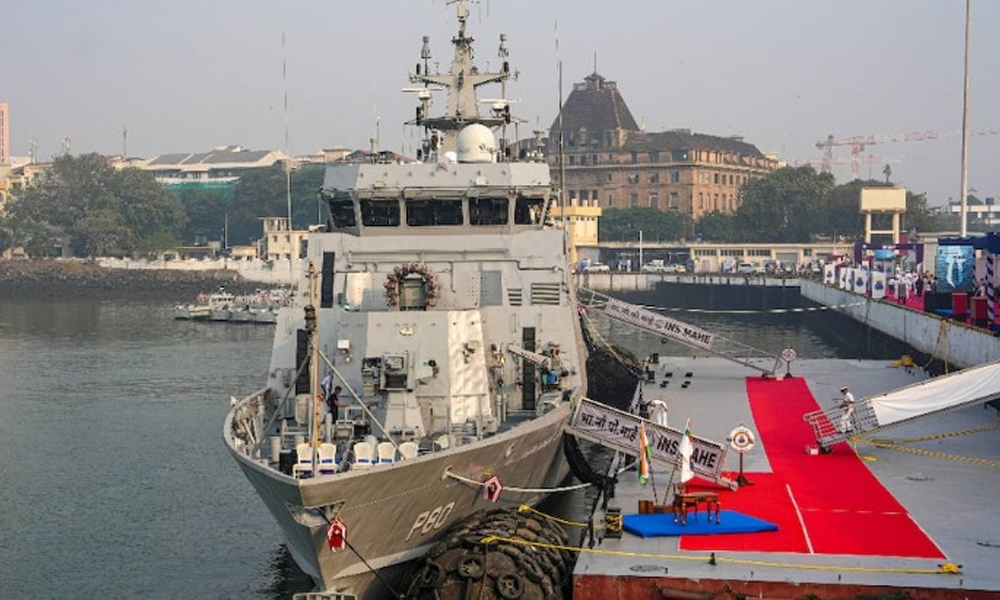 থলুৱাভাৱে নিৰ্মিত আই এন এছ 'মাহে'ক নৌ সেনাত অন্তর্ভুক্তি, শক্তি বৃদ্ধি হ'ল নৌ-প্ৰতিৰক্ষা খণ্ডৰ