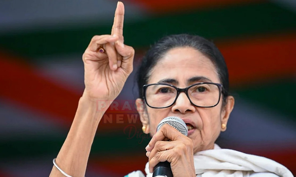 দেশৰ বৈচিত্র্যৰ মাজত সংবিধানখনে একতাৰ আদর্শ দেখুৱাই আহিছেঃ মমতা বেনাৰ্জী