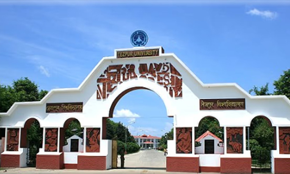 পাঁচ দিনে প্ৰৱেশদ্বাৰ বন্ধ, ৭২ দিনত ভৰি দিলে তেজপুৰ বিশ্ববিদ্যালয়ৰ প্ৰতিবাদ