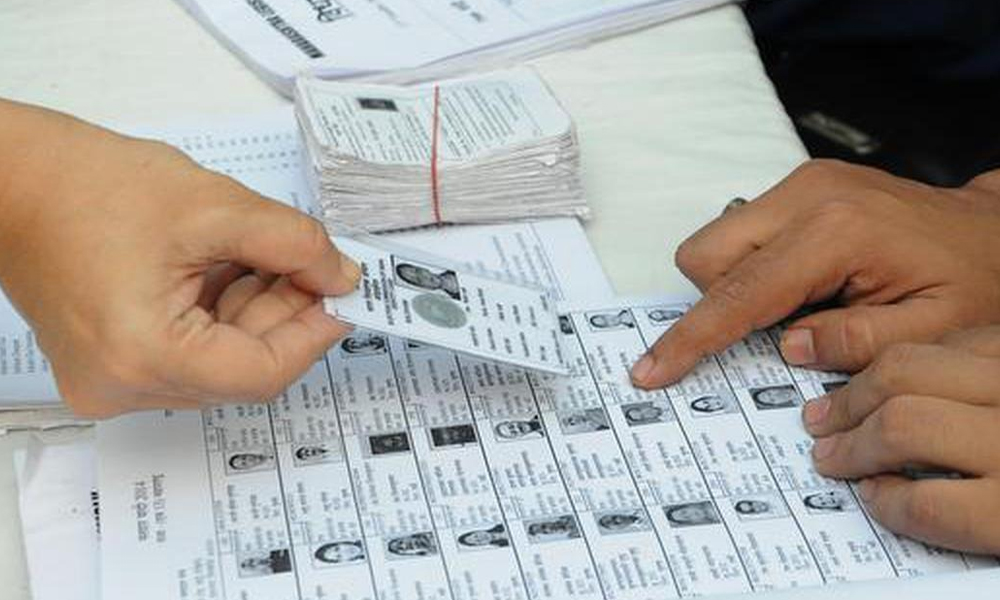 পশ্চিম বংগত বাদ পৰিব ৫০ লাখ ভোটাৰ, ভোটাৰ তালিকাৰ বিশেষ ব্যাপক পুনৰীক্ষণ