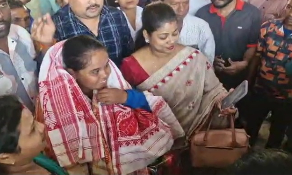 Simu Das Returns to Assam after World Cup Triumph: Appeals for Employment