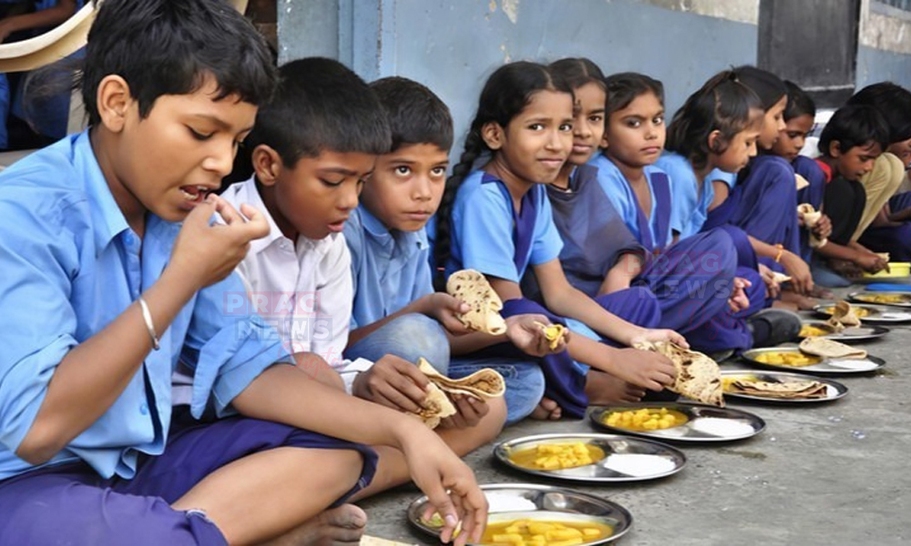 মহাৰাষ্ট্ৰত মধ্যাহ্ন ভোজন আঁচনিত ১৮০০ কোটিৰ কেলেংকাৰি