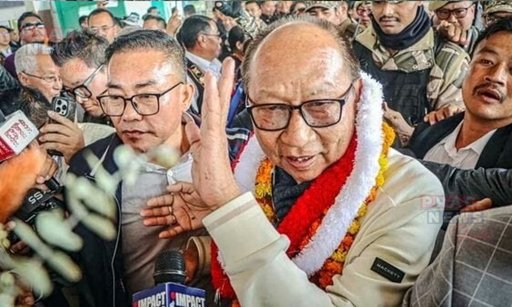 ৩৬৫ দিনৰ পাছত মণিপুৰত নতুন চৰকাৰ, হিংসাজৰ্জৰ ৰাজ্যত ৰাষ্ট্ৰপতি শাসন প্ৰত্যাহাৰ