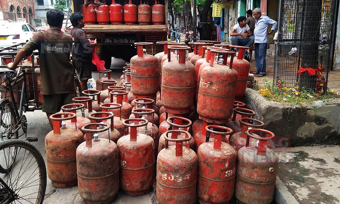 যুদ্ধৰ বাবে সৃষ্টি হ'ব সংকট, দেশত ৰন্ধন গেছৰ উৎপাদন বৃদ্ধি কৰিবলৈ জৰুৰী নিৰ্দেশ