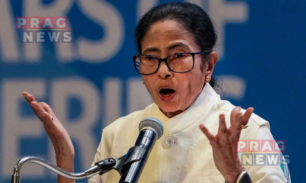 পশ্চিম বংগৰ ৰাজনীতিত ডাঙৰ সালসলনি: মমতা বেনাৰ্জীয়ে নিজে ল’লে আইন মন্ত্ৰালয়ৰ দায়িত্ব; জানি লওক এই সিদ্ধান্তৰ আঁৰৰ ৫টা মুখ্য কাৰণ