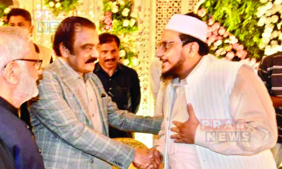 পাকিস্তানত চৰকাৰ-সন্ত্ৰাসবাদীৰ মুকলি মিতিৰালি