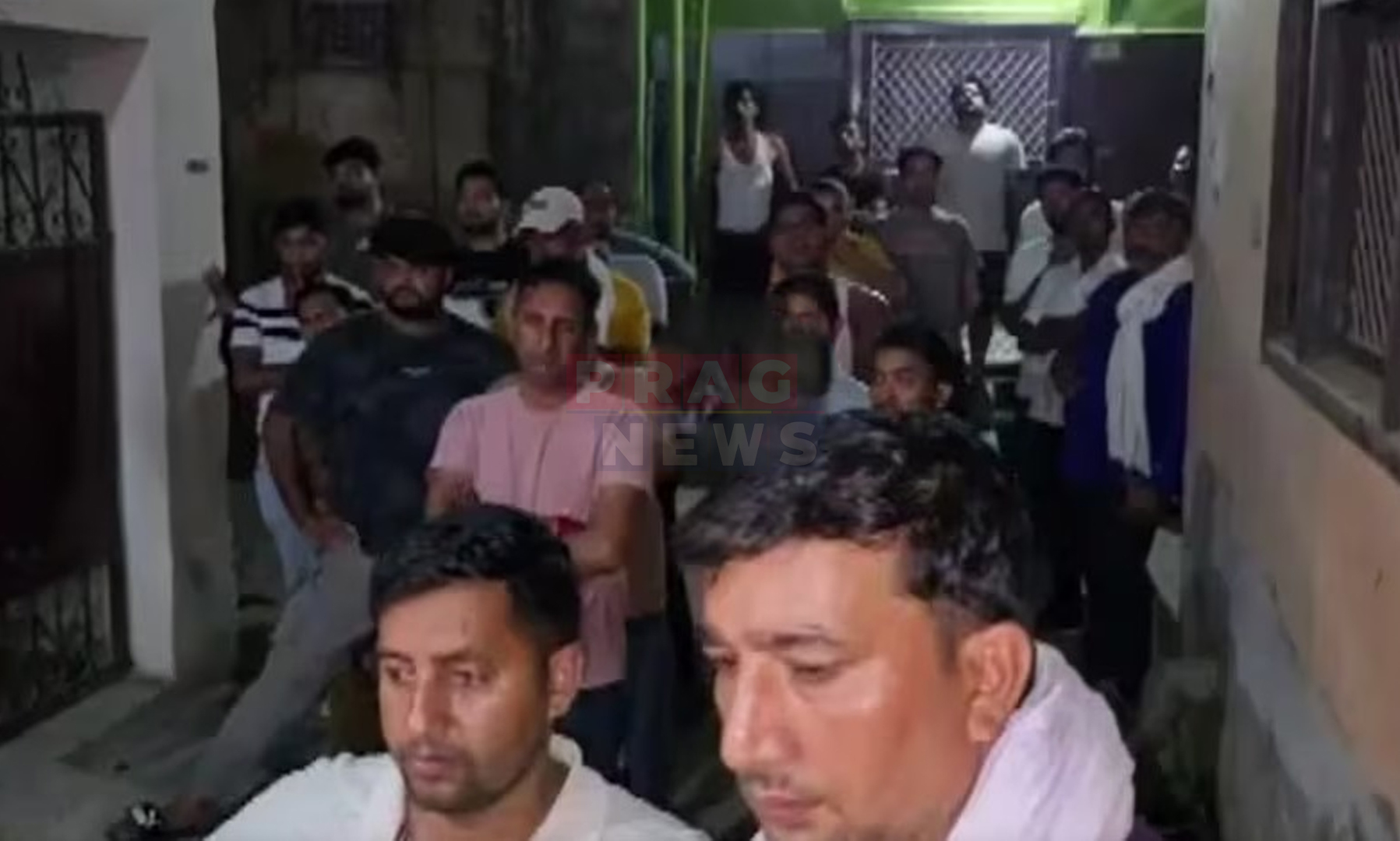 গুৰুগ্ৰামত মৰ্মান্তিক হত্যাকাণ্ড: পত্নী আৰু ৪ কন্যাক বিহ খুৱাই হত্যা স্বামীৰ