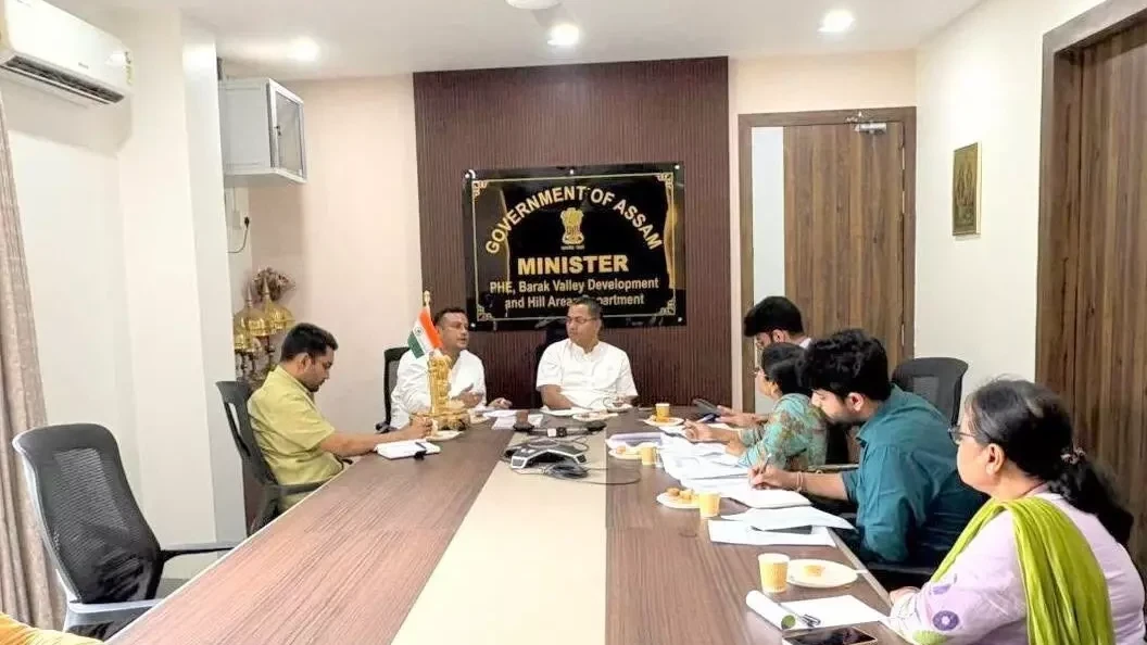 বৰাক উপত্যকাৰ উন্নয়নত চৰকাৰৰ নতুন দৃষ্টিভংগী: সংযোগ আৰু প্ৰকল্প ৰূপায়ণত গুৰুত্ব