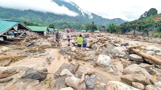 আৰুণাচলত হঠাতে অহা বানত এজনৰ মৃত্যু, ৪ জন নিৰুদ্দেশ; উদ্ধাৰ অভিযানত বায়ু সেনা