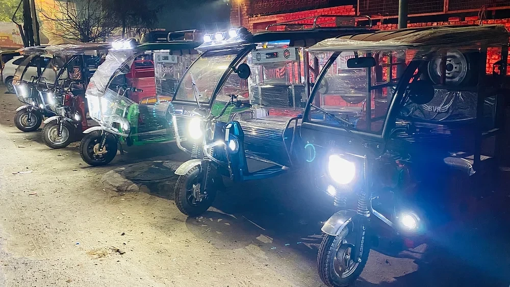 কোকৰাঝাৰত ই-ৰিক্সা সেৱা নিয়ন্ত্ৰণৰ বাবে আৰটিএৰ গুৰুত্বপূৰ্ণ সিদ্ধান্ত