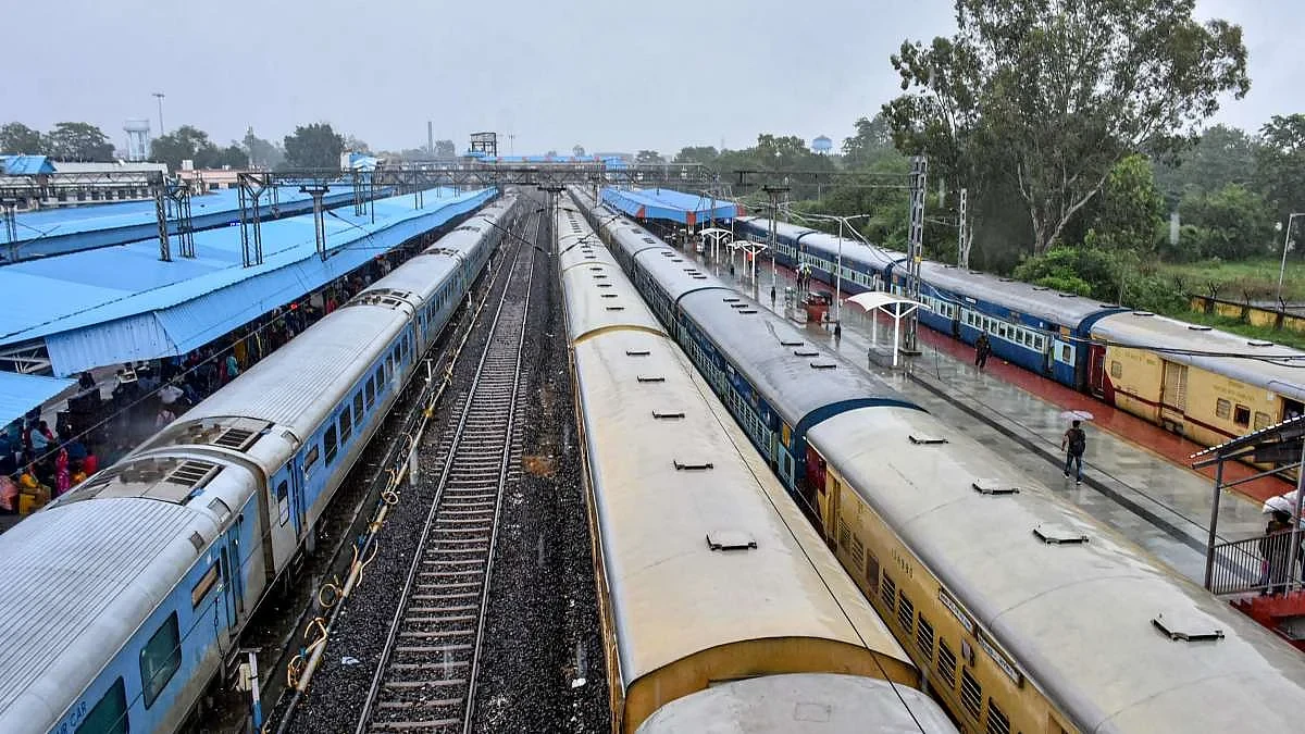 Assam's 2017 Railway Budget Promises Face Years of Delay