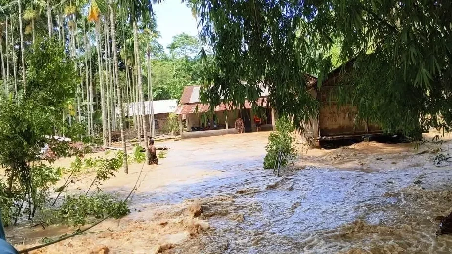 Sivasagar DC Highlights Unprecedented Speed of July 19 Flash Flood, Cites Lack of IMD Warning