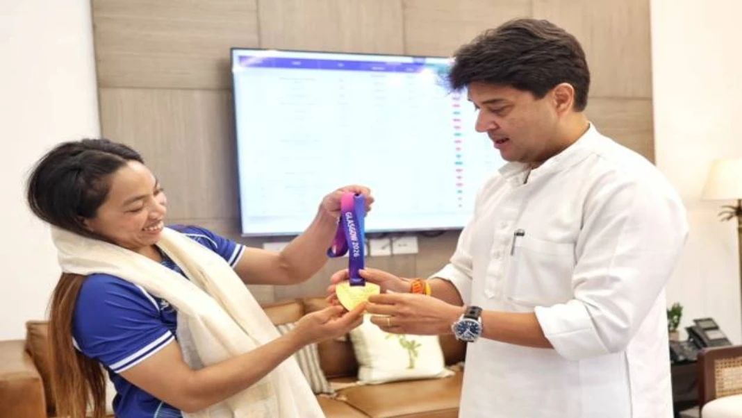 উত্তৰ-পূবে আৰু বহু মীৰাবাই চানুৰ সৃষ্টি কৰিব লাগিব: কেন্দ্ৰীয় মন্ত্ৰী সিন্ধিয়া
