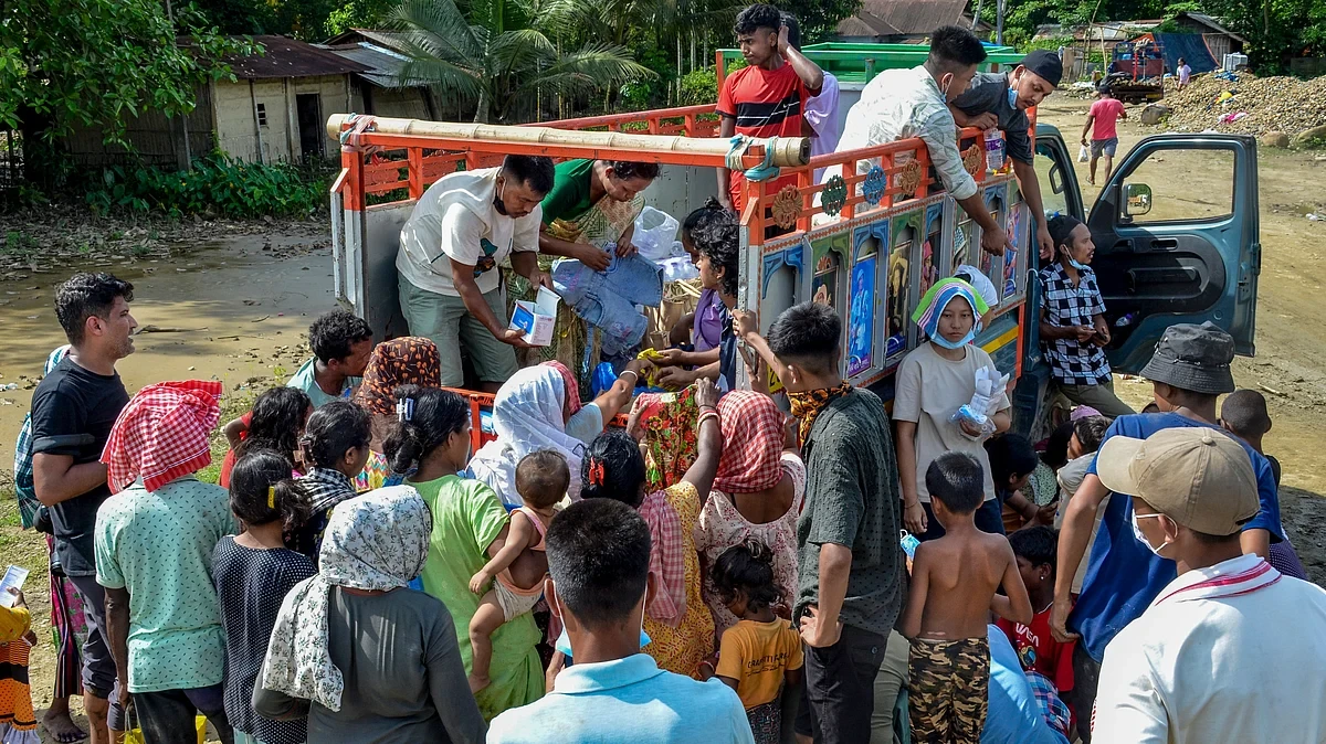 Assam Flood Crisis Deepens: Death Toll Climbs to 97, Over 1.68 Lakh Still Stranded