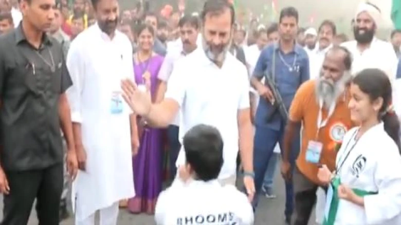 Congress shared a light-hearted moment from the Bharat Jodo Yatra; takes a jibe at the BJP