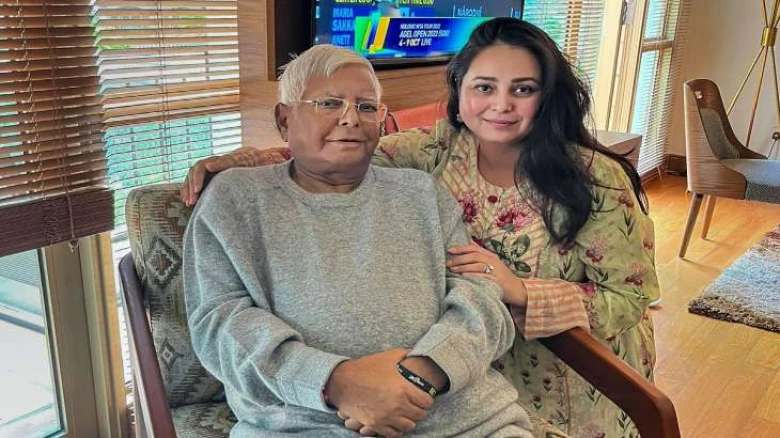 'Papa and sister are fine,' says Tejashwi after Lalu Yadav's kidney transplant went successful