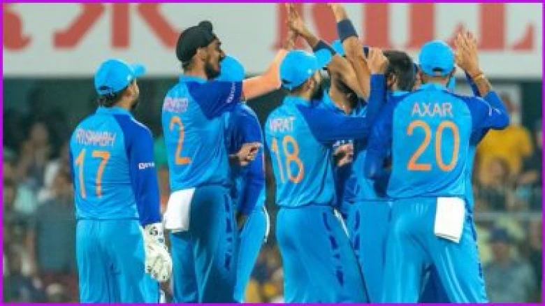 Dasun Shanaka’s century goes in vain as IND beat SL by 67 runs