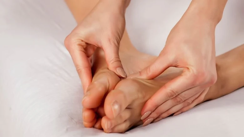5 incredible Ayurvedic benefits of foot massage