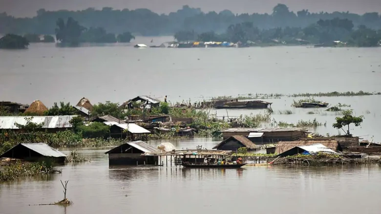 Flood situation in Assam continues to be grim, nearly 33,500 affected
