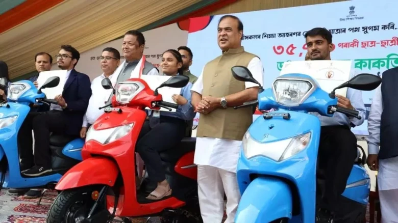 Assam CM distributes scooters to 35,770 meritorious students under the Pragyan Bharati Scheme