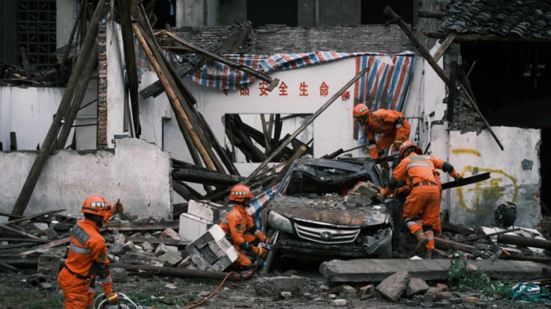111 Killed, 230 Injured as 6.2 magnitude earthquake hits China's Gansu