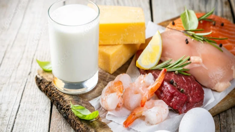 Some foods you shouldn't combine with milk to avoid digestive trouble