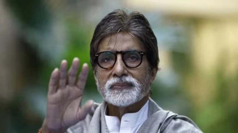 'Fake news': Amitabh Bachchan rubbishes reports of his ill health