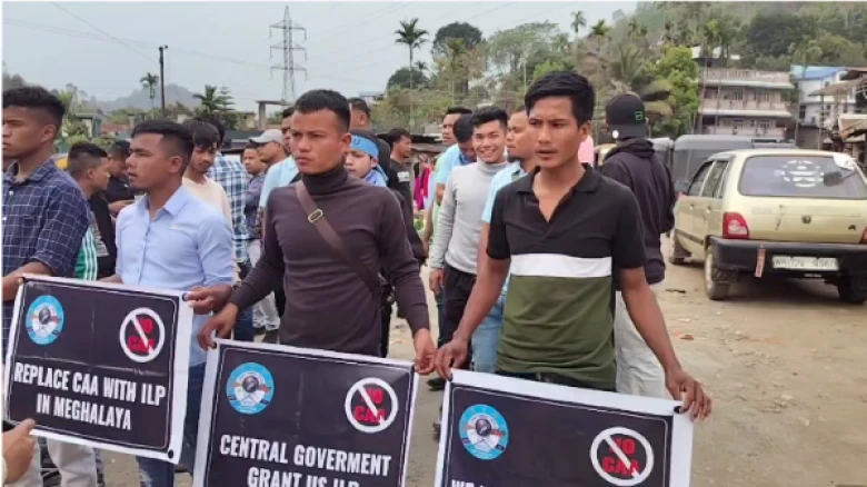 Khasi Students Union Burns Copies of CAA Rules, Demands ILP Implementation in Meghalaya