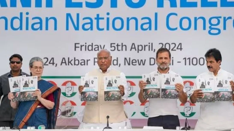 'Nyay Patra': Congress releases manifesto for upcoming LS polls, focuses on 'five pillars of justice'