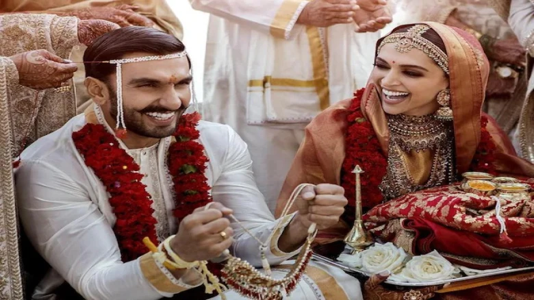 Why Ranveer Singh Deletes Wedding Pics With Deepika Padukone?