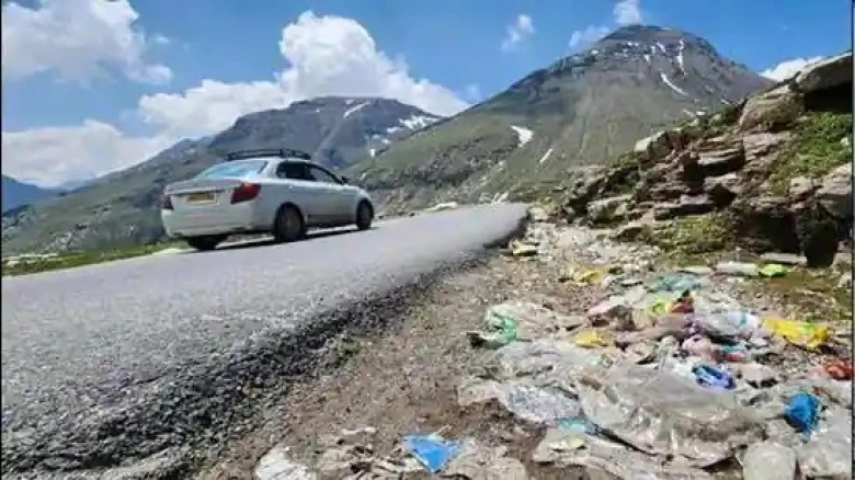 Tourists entering Himachal should carry large garbage bags, suggests HC