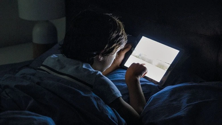 Screen time in bed is worse than screen time before bed, finds study