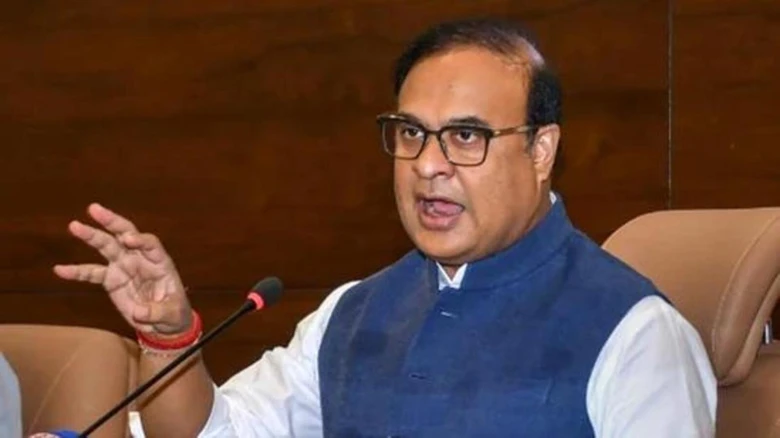 একাংশ শিক্ষকৰ গ্রেড পে' কৰ্তনৰ সিদ্ধান্ত স্থগিত ৰাজ্য চৰকাৰৰ