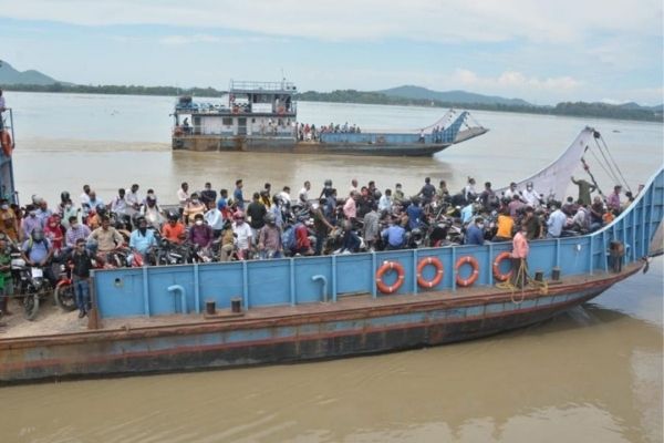 Guwahati to North Guwahati ferry services suspended due to thick fog