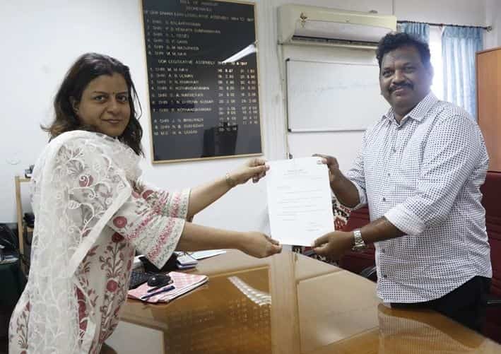Goa BJP MLA Michael Lobo quits party, - assembly poll/ elections